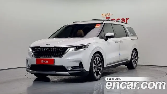 Kia Carnival Gasoline 9-Seater Signature